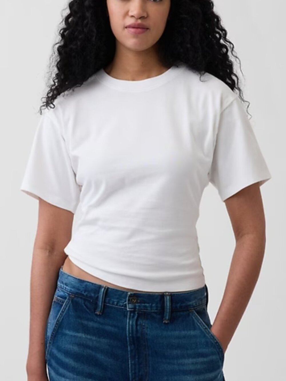 GAP White Short Sleeve Crewneck Tee